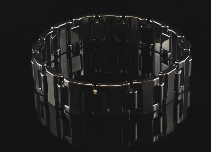 Titan.-16mm